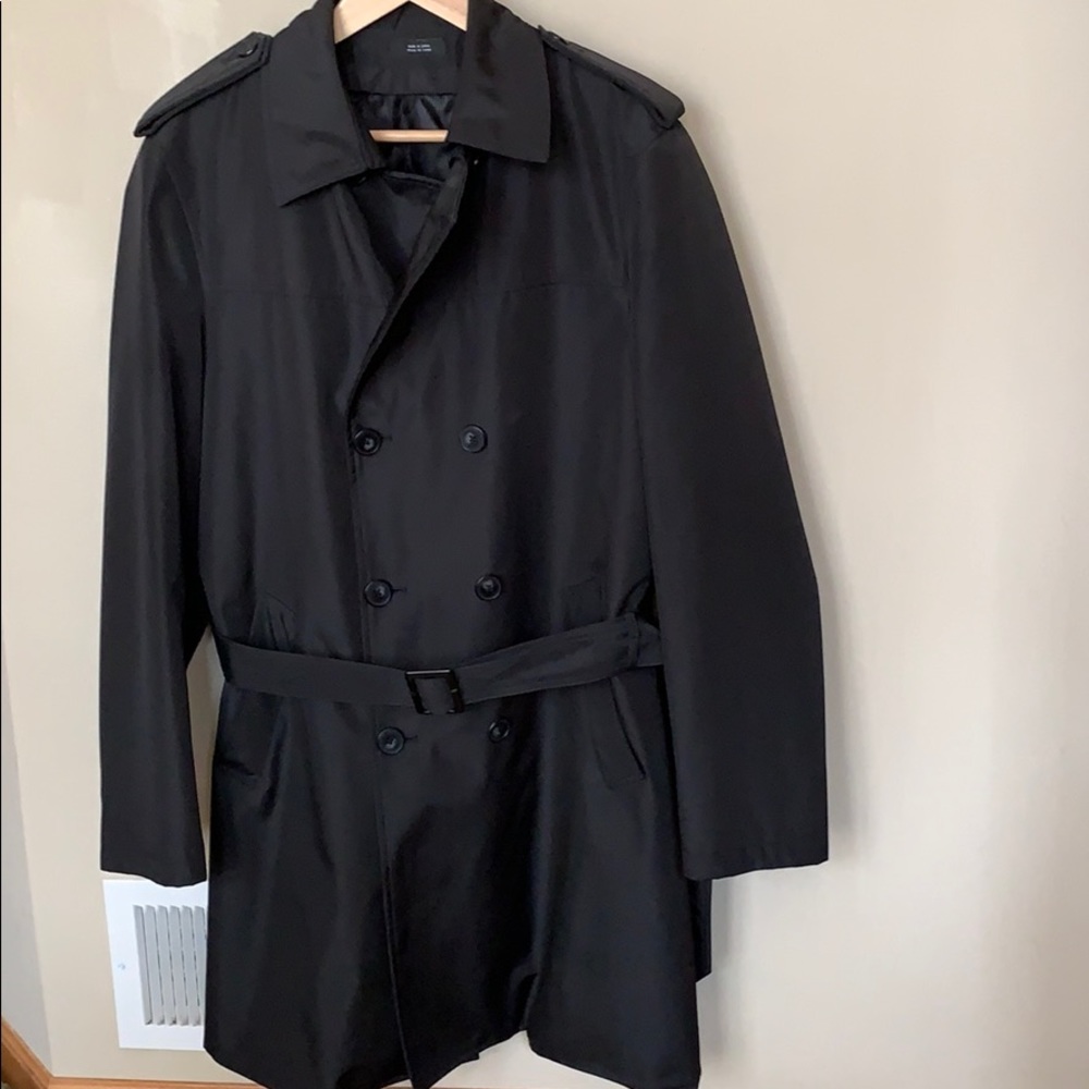 Claiborne men’s trench coat with removable liner
